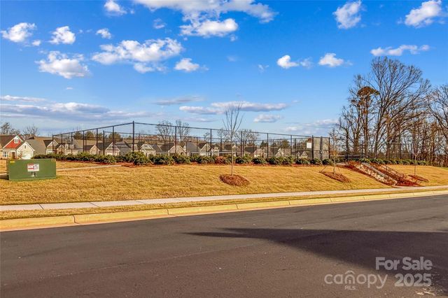 206 White Apple Way, Statesville, NC 28625