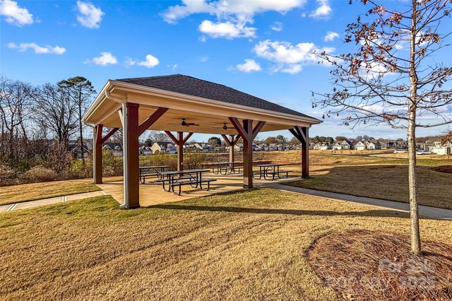 206 White Apple Way, Statesville, NC 28625