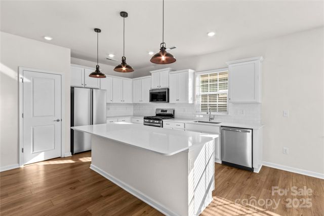 206 White Apple Way, Statesville, NC 28625