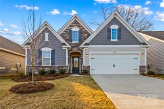 206 White Apple Way, Statesville, NC 28625