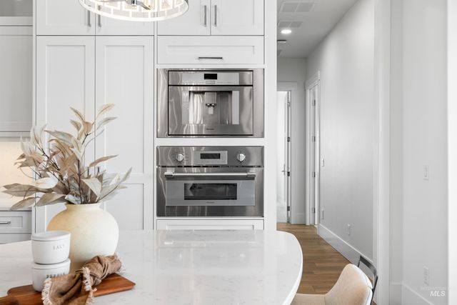 2379 S Mallard Wing Way, Eagle, ID 83616