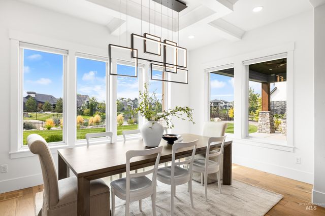 2379 S Mallard Wing Way, Eagle, ID 83616