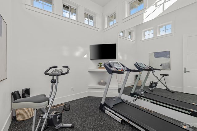 2379 S Mallard Wing Way, Eagle, ID 83616