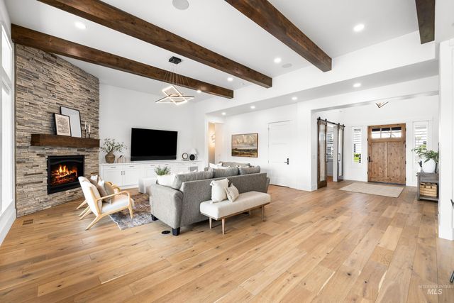 2379 S Mallard Wing Way, Eagle, ID 83616