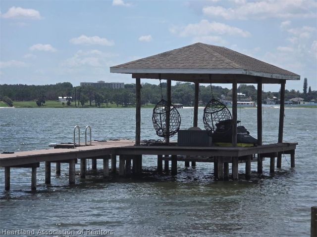 1806 Lake Clay Drive, Lake Placid, FL 33852