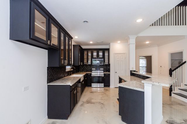 2403 Old River Lane, Richmond, TX 77406