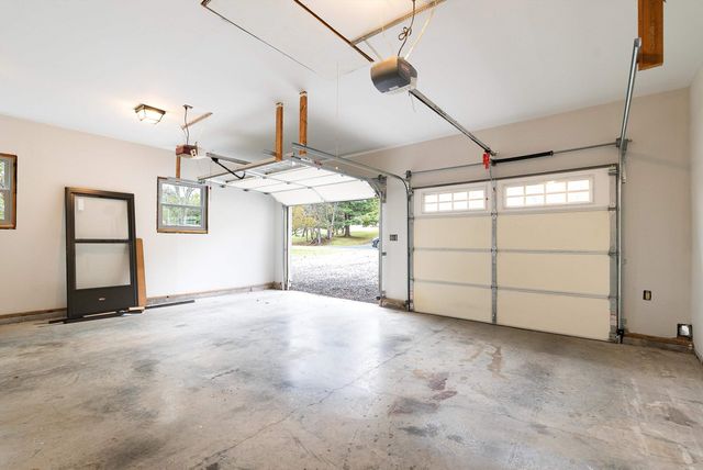 598 BROADHEAD SCHOOL RD, Greenville, VA 24440