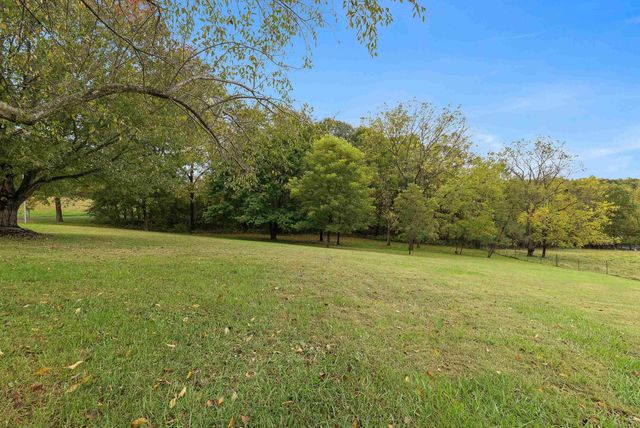 598 BROADHEAD SCHOOL RD, Greenville, VA 24440