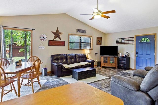 26376 Burr Oak Lane, Golden, MO 65658