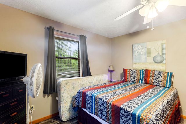 26376 Burr Oak Lane, Golden, MO 65658