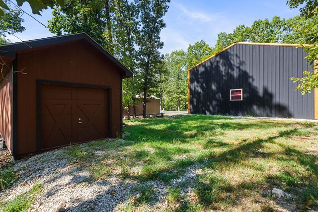 26376 Burr Oak Lane, Golden, MO 65658