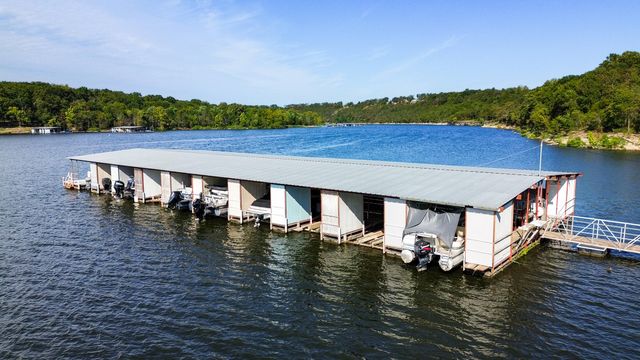 26376 Burr Oak Lane, Golden, MO 65658