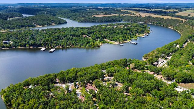 26376 Burr Oak Lane, Golden, MO 65658