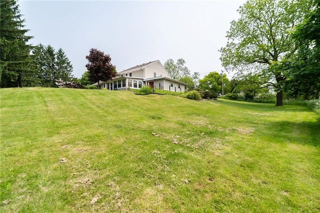 9208 Shepard Road, Batavia, NY 14020