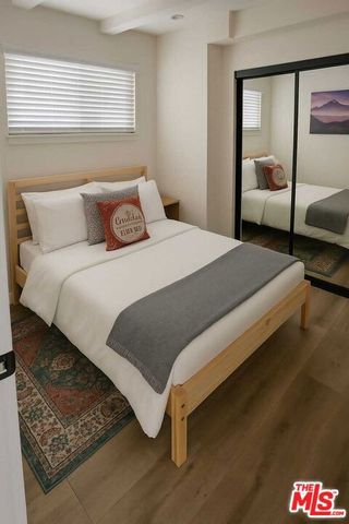 9204 Rowell Avenue, Chatsworth (los Angeles), CA 91311