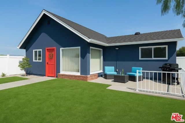 9204 Rowell Avenue, Chatsworth (los Angeles), CA 91311