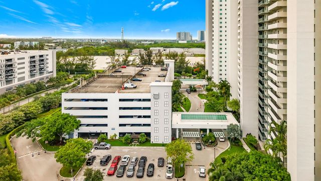 14951 Royal Oaks Lane 505, North Miami, FL 33181