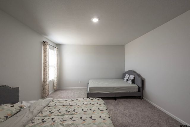 1101 Ripplewood, Chandler, TX 75758
