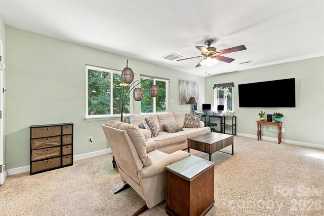 14301 Harbor Estate Road, Charlotte, NC 28278