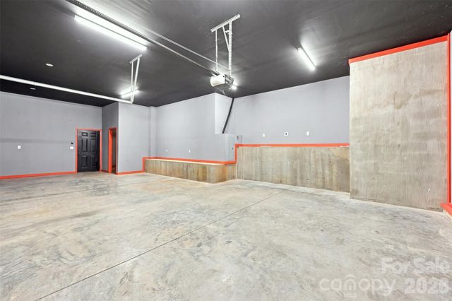 14301 Harbor Estate Road, Charlotte, NC 28278