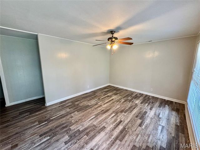 124 Saint James Lane, Cahokia, IL 62206