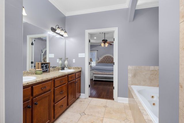 54 PALMER CV, Atoka, TN 38004