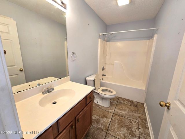 13200 Warren Drive, Gulfport, MS 39503