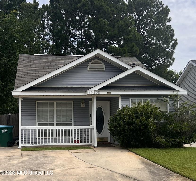 13200 Warren Drive, Gulfport, MS 39503
