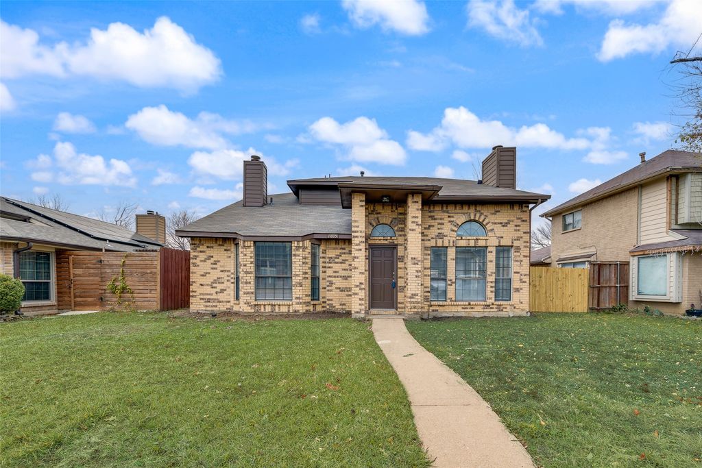 11805 Eloise Drive, Balch Springs, TX 75180