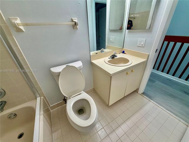 4403 SW 70th Ter 4403, Davie, FL 33314