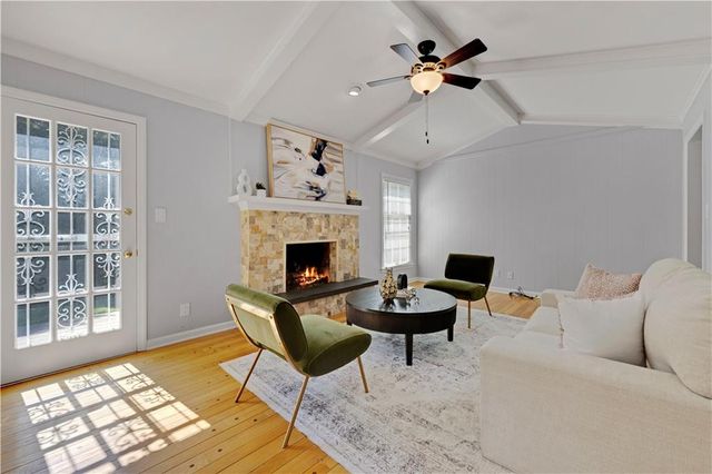 10339 Sagamore Road, Leawood, KS 66206