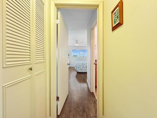 8 Colonial Club Drive 303, Boynton Beach, FL 33435
