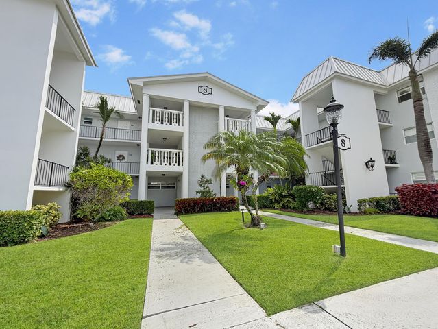 8 Colonial Club Drive 303, Boynton Beach, FL 33435