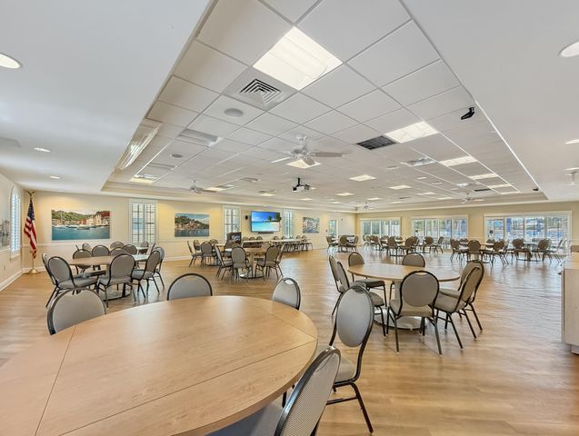 8 Colonial Club Drive 303, Boynton Beach, FL 33435