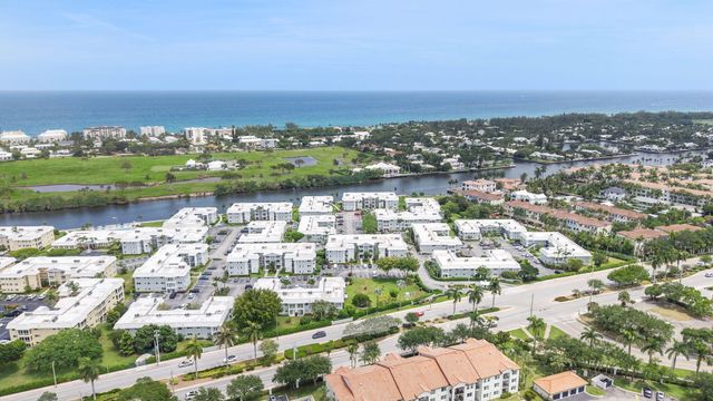 8 Colonial Club Drive 303, Boynton Beach, FL 33435