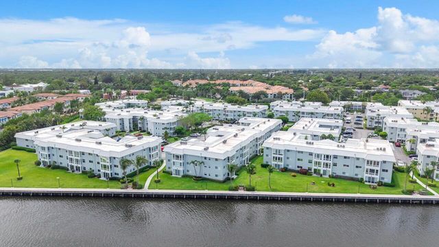 8 Colonial Club Drive 303, Boynton Beach, FL 33435