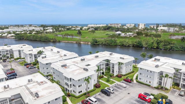 8 Colonial Club Drive 303, Boynton Beach, FL 33435