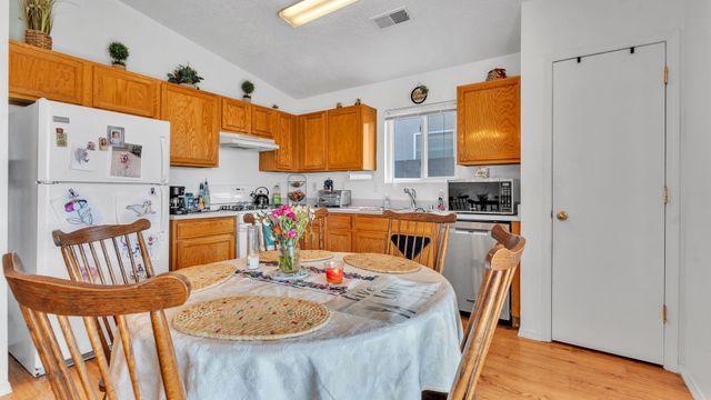 10632 Arabella Drive NW, Albuquerque, NM 87114