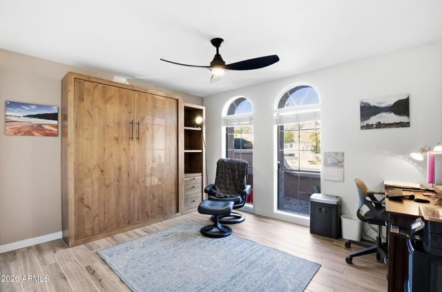 1015 E BECKER Lane, Phoenix, AZ 85020