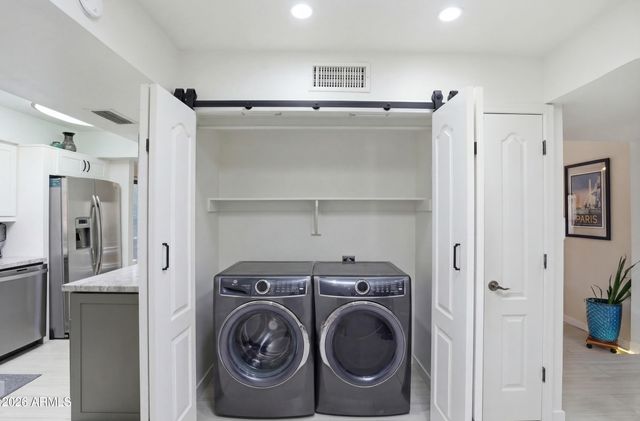 1015 E BECKER Lane, Phoenix, AZ 85020