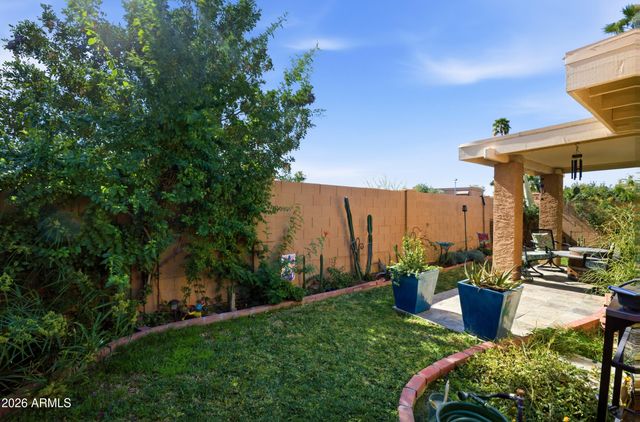 1015 E BECKER Lane, Phoenix, AZ 85020