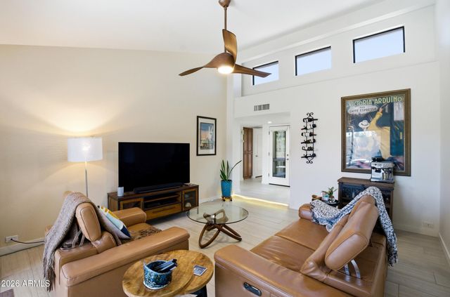 1015 E BECKER Lane, Phoenix, AZ 85020