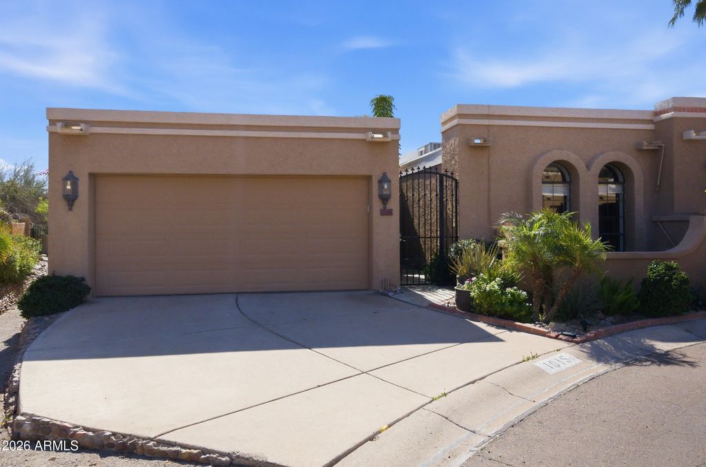 1015 E BECKER Lane, Phoenix, AZ 85020