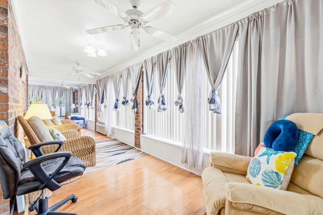 1488 Bessent Ave., Little River, SC 29566
