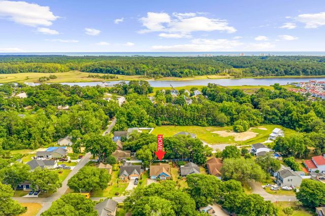 1488 Bessent Ave., Little River, SC 29566