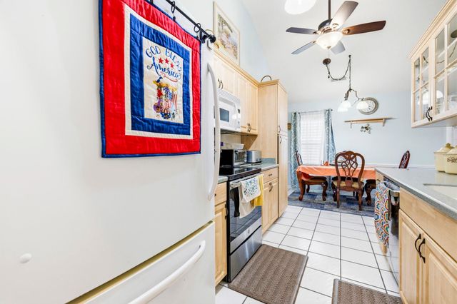 1488 Bessent Ave., Little River, SC 29566