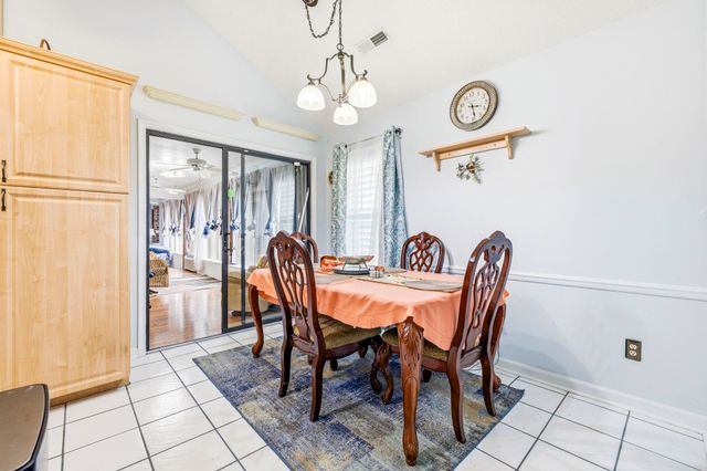 1488 Bessent Ave., Little River, SC 29566