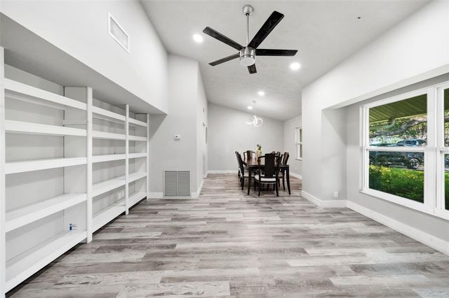 13536 LAKE MAGDALENE DRIVE, Tampa, FL 33613