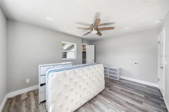 13536 LAKE MAGDALENE DRIVE, Tampa, FL 33613