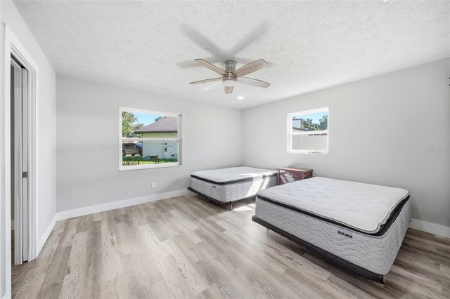 13536 LAKE MAGDALENE DRIVE, Tampa, FL 33613